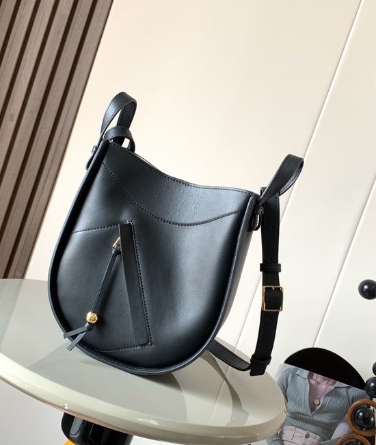 Loewe Hammock Leather Handbag 9091
