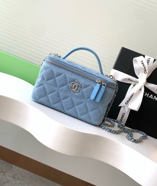 Chanel Denim Chain Lipstick Clutch AP4504