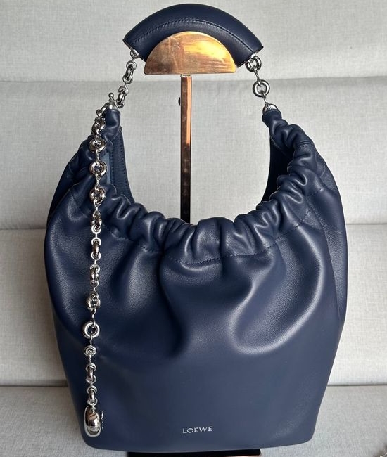 Loewe Squeeze Nappa Leather Handbag 3901