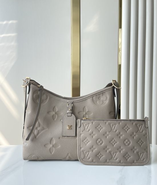 Louis Vuitton LV CARRYALL Small M46292