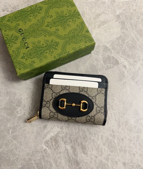 Gucci GG Marmont Card Holder Wallet 658549