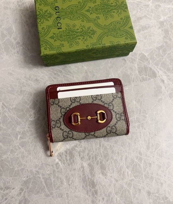 Gucci GG Marmont Card Holder Wallet 658549