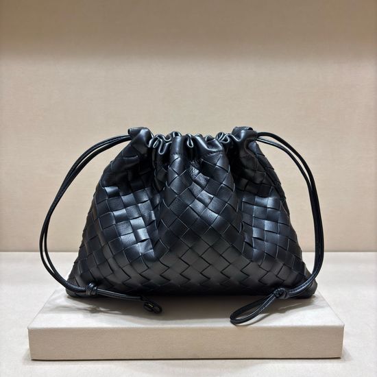 Bottega Veneta Drawstring Dustbag Elegant Bag 3005