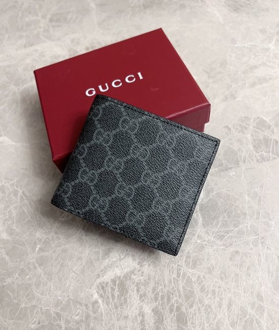 Gucci GG Emblem Card Holder Wallet 821201