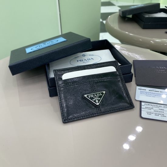 Prada Glossy Leather Card Holder 2MC025