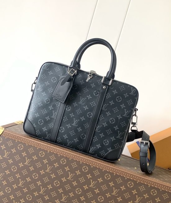 Louis Vuitton LV Voyage Small Briefcase M46457
