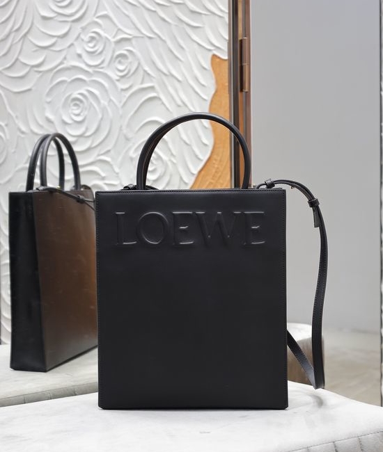Loewe Standard Black Leather Tote Bag A463