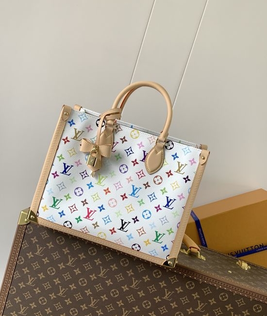 Louis Vuitton LV OnTheGo Medium Monogram Tote M13079