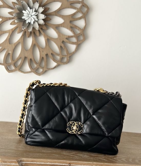Chanel 19 Goatskin Flap Bag AS1161