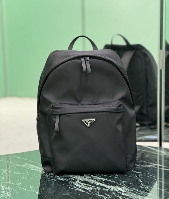 Prada Saffiano Leather Nylon Backpack 2VZ071