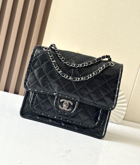Chanel Vintage Resin Leather Flap Bag 2225