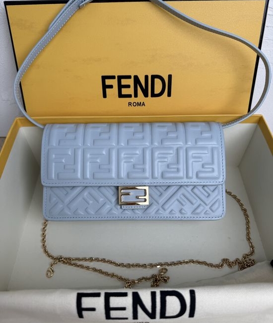 Fendi Baguette Wallet Chain Strap Full Leather 1028