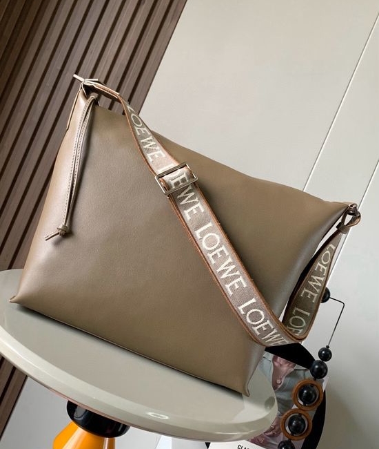 Loewe Cubi Leather Adjustable Shoulder Bag 9010