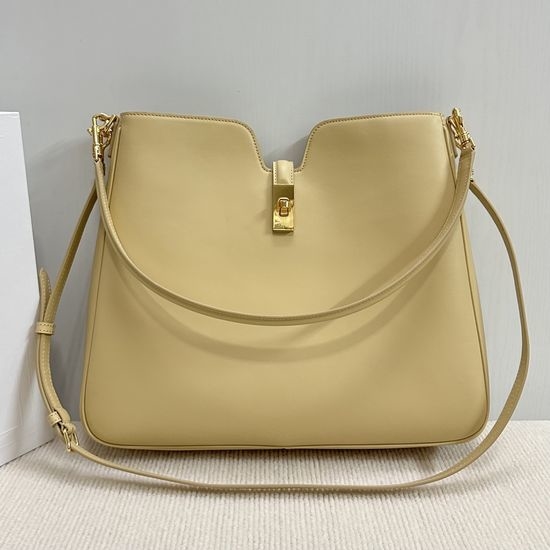 Celine Camille 16 Soft Leather Handbag 119563