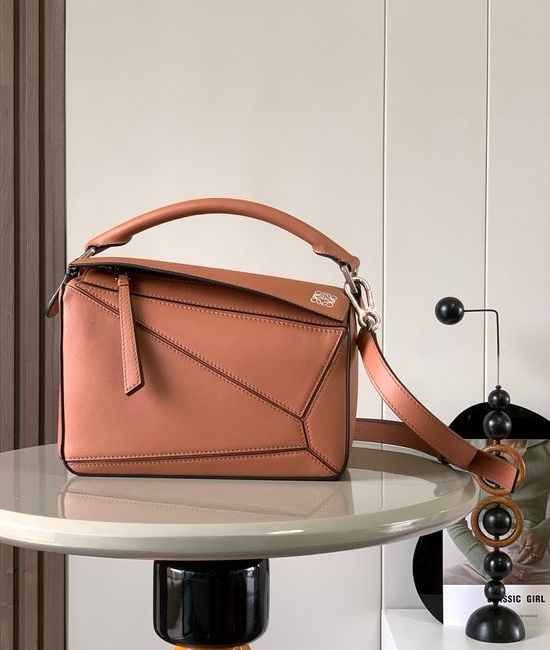 Loewe Puzzle Calfskin Handbag 9005 Khaki