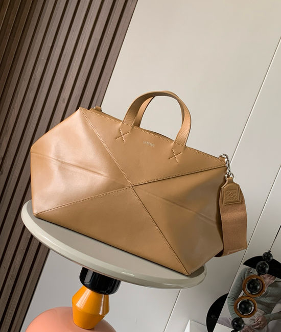 Loewe Puzzle Fold Handbag Geometric Design 9055