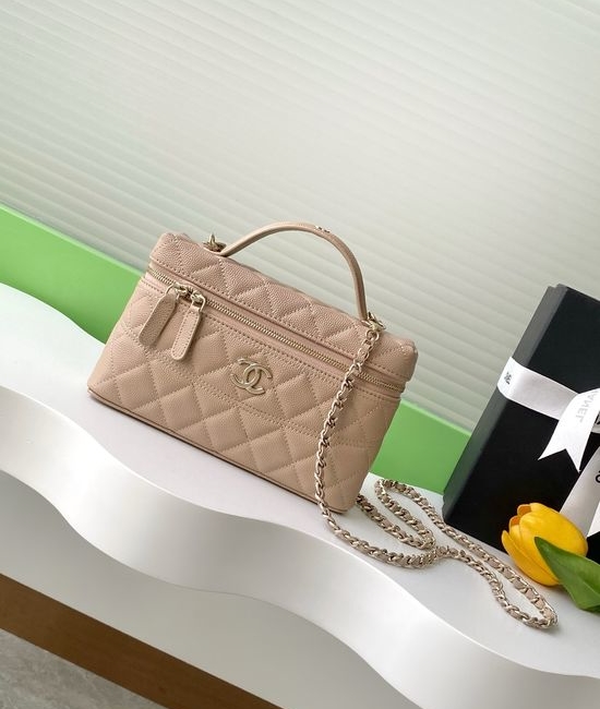 Chanel Lunch Bag Chain Clutch AP4507
