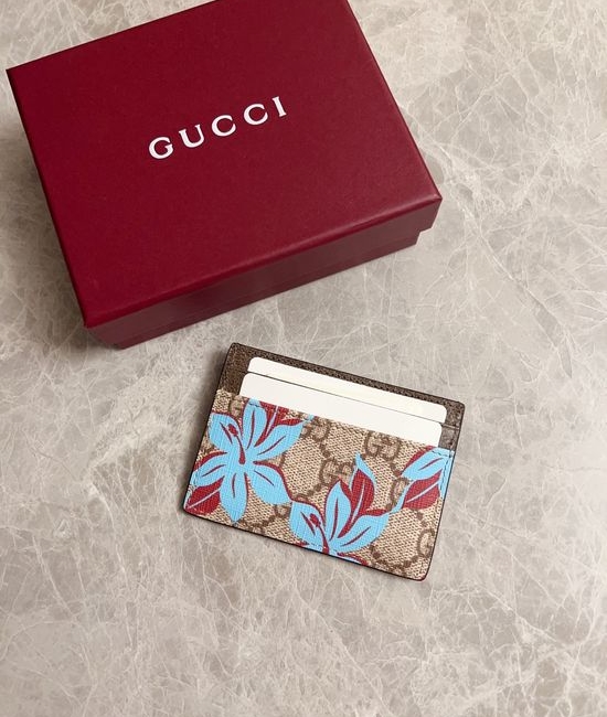 Gucci Emblem Printed Card Holder 841149