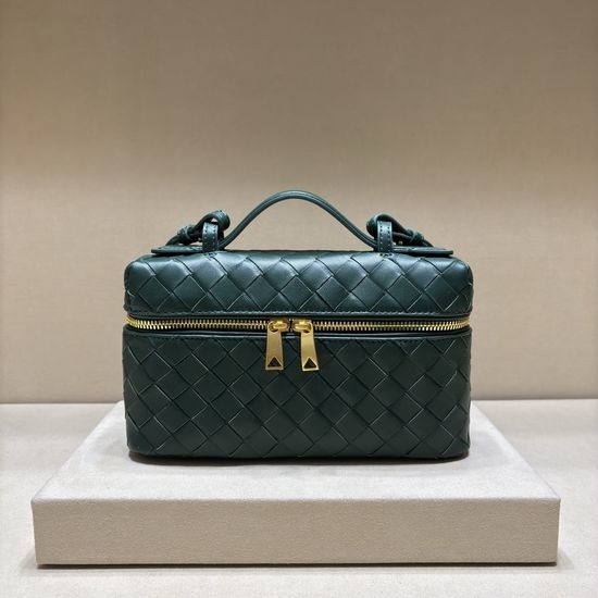 Bottega Veneta BV Woven Zip Crossbody Bag 789109