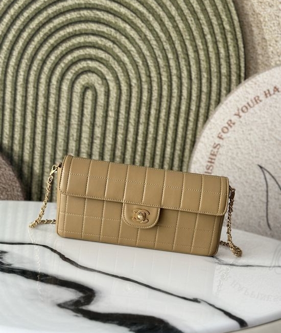 Chanel Vintage Ice Lattice Lambskin Shoulder Bag 3314
