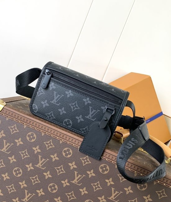 Louis Vuitton LV Bosphore Mini Handbag M12599