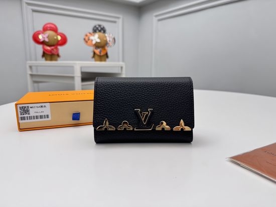Louis Vuitton LV Portefeuille Capsine Compact Wallet Black 8 Card Slots M82764