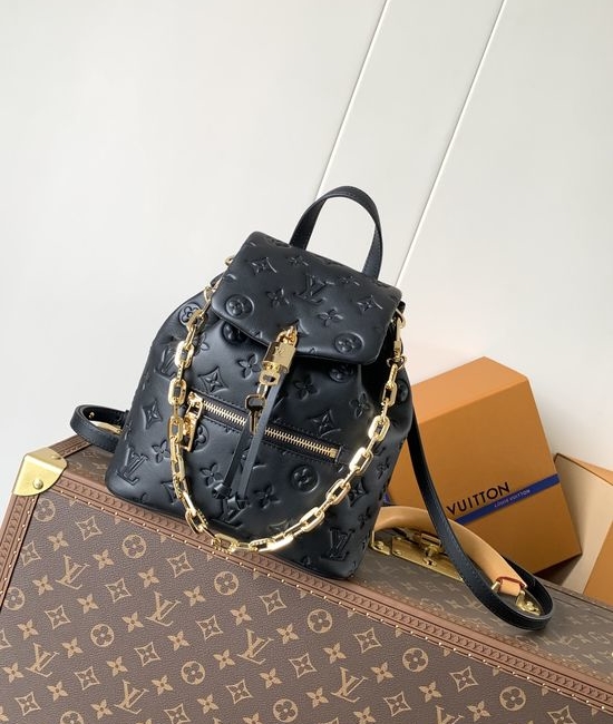 Louis Vuitton LV Coussin Small Backpack M13357