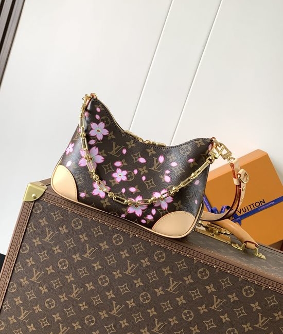 Louis Vuitton LV Boulogne Handbag Monogram Canvas M13265