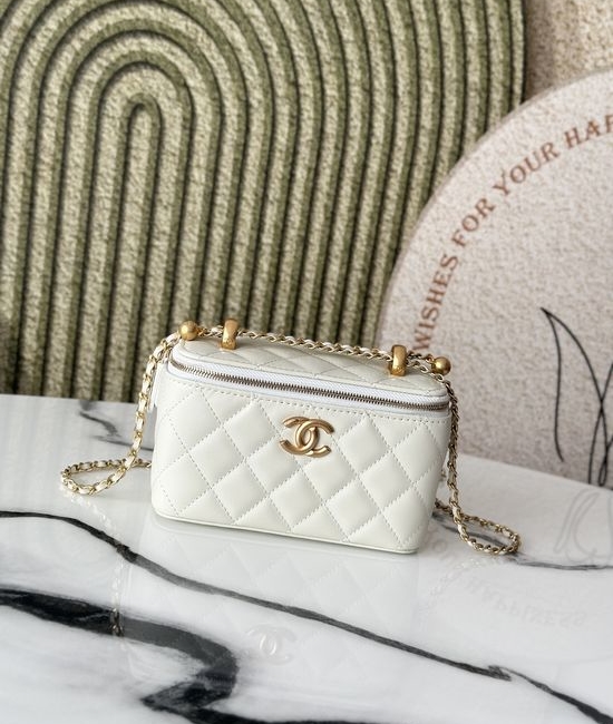Chanel Double Gold Ball Clutch Bag 66039
