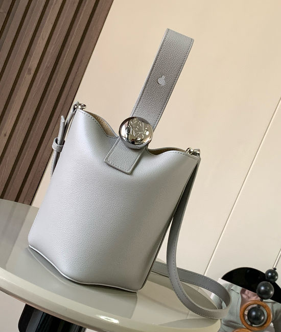 Loewe Pebble Bucket Mini Grained Leather Handbag 9047