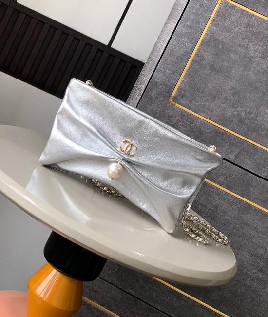 Chanel Chain Clutch Bag with Handle 25S