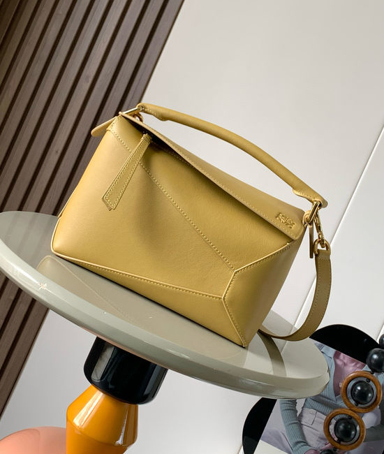 Loewe Puzzle Geometric Small Leather Handbag 9311