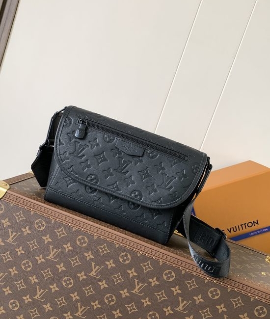 Louis Vuitton LV Monogram Eclipse Pulse Messenger Bag M14874