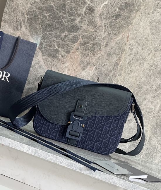 Christian Dior CD Saddle Messenger Bag 93362