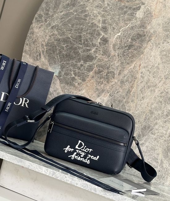Christian Dior CD Rider 2.0 Zip Messenger Bag 93397