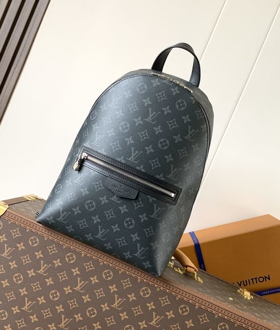 Louis Vuitton LV Discovery Slim Backpack M14020
