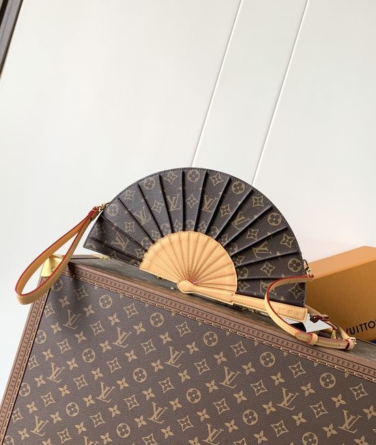 Louis Vuitton LV Fan Monogram Canvas Shoulder Bag M14804