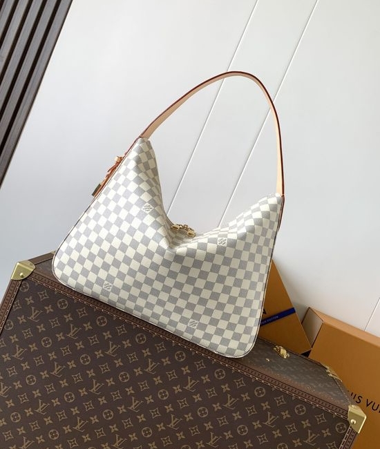 Louis Vuitton LV Slouchy Medium Handbag M00116