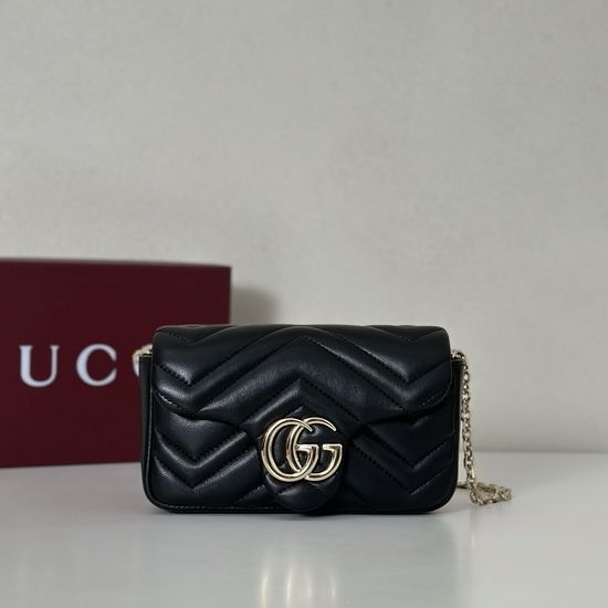 Gucci Black Compact Clutch Bag 841290