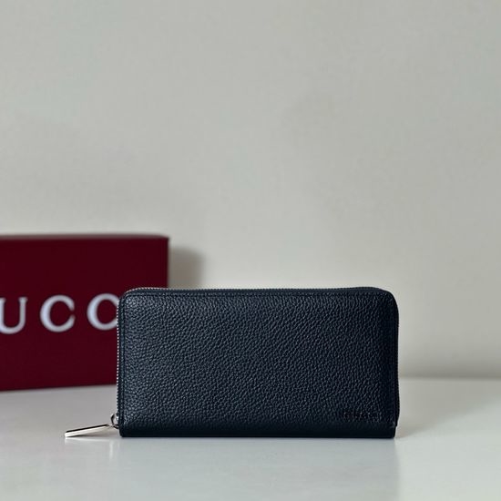 Gucci Leather Card Holder 817044