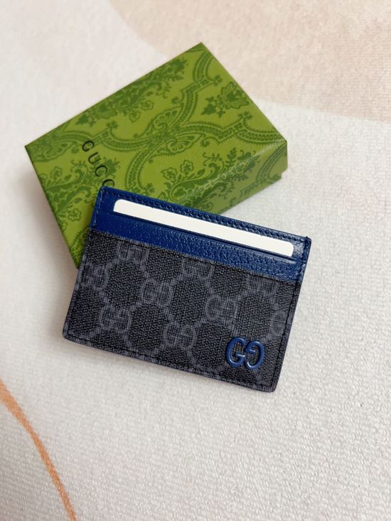Gucci GG Supreme Canvas Card Holder 768248