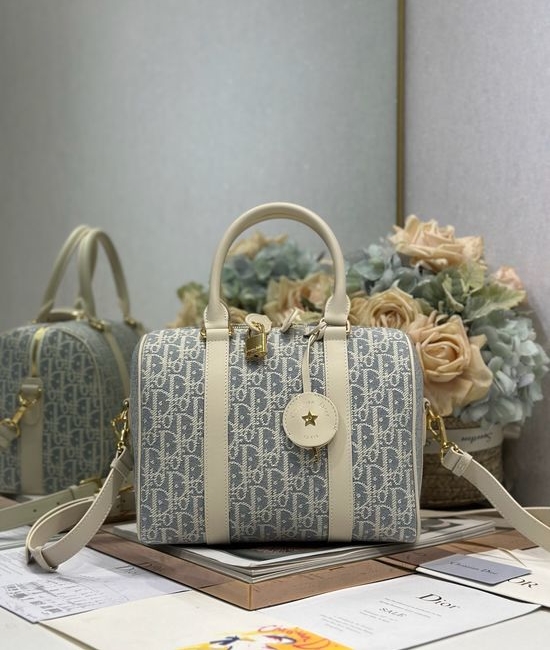 Christian Dior CD Groove 25 Gray Canvas Woven Handbag 1365