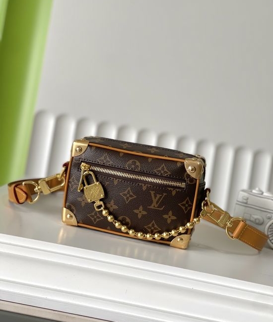 Louis Vuitton LV Soft Trunk Chain Bag M14729