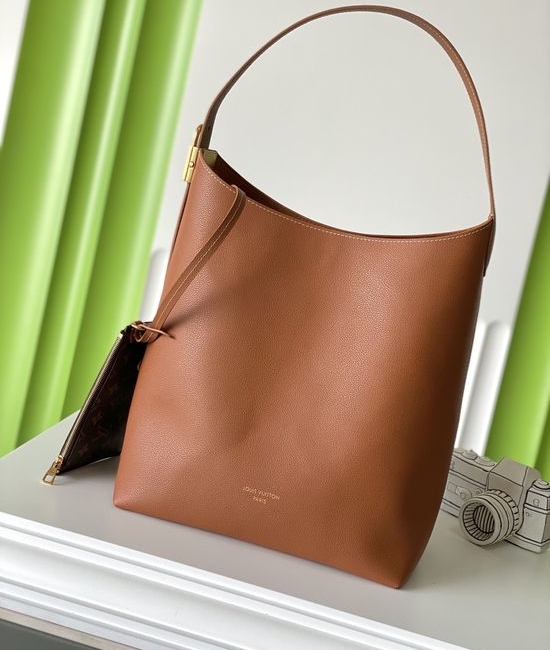 Louis Vuitton LV LOW KEY HOBO Full Grain Leather Bucket Bag M24974