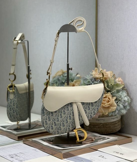Christian Dior CD Soft Saddle Medium Bag 0466