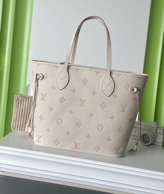 Louis Vuitton LV Neverfull Leather Shopping Tote M14285