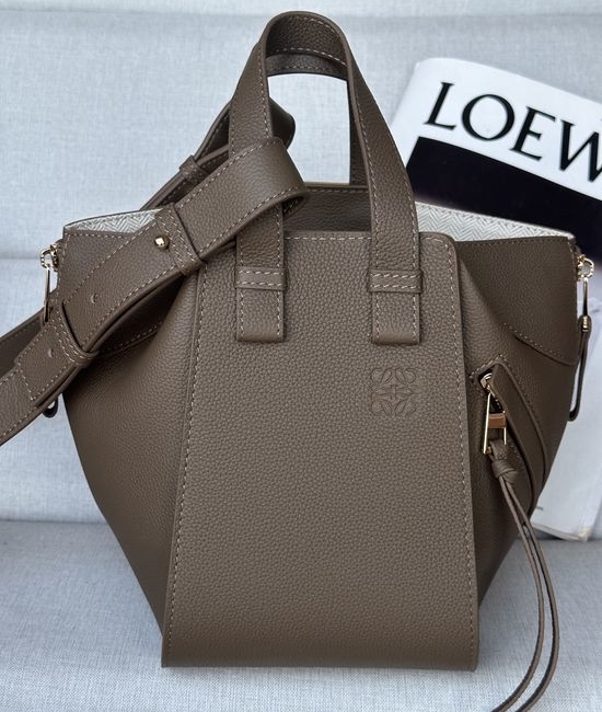 Loewe Hammock Compact Grain Leather Bag 8047