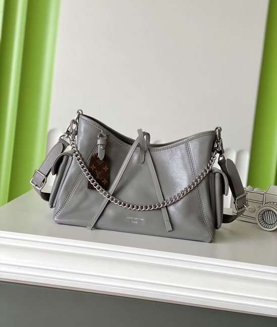 Louis Vuitton LV Carryall Small Leather Tote M12579