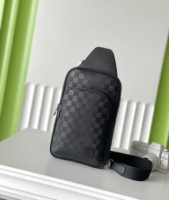 Louis Vuitton LV Shoulder Bag N45303