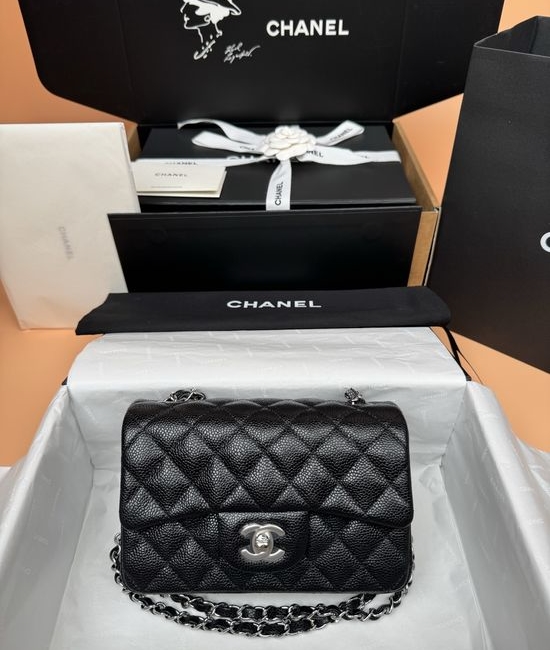Chanel Premium Edition Caviar Leather Shoulder Bag 1116